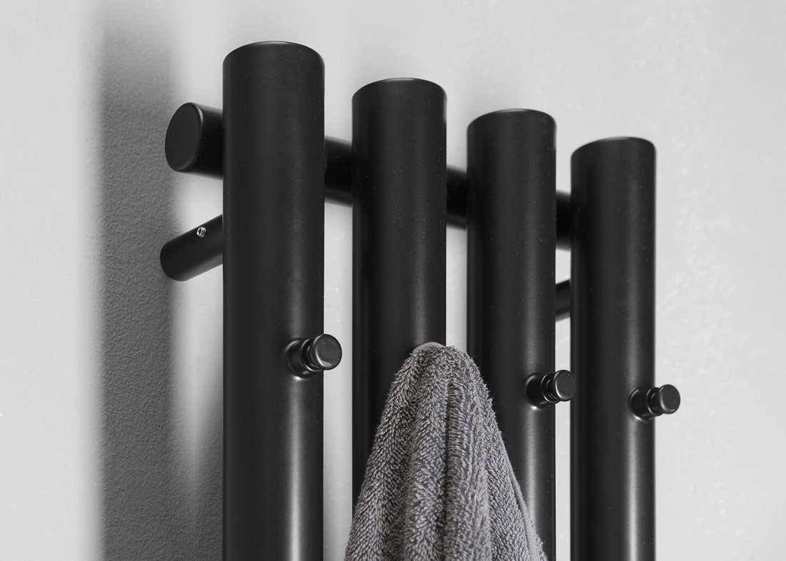 Sapho PILON otopné těleso 270x1800mm, se čtyřmi háčky pro ručník, černá mat, další fotografie výrobce