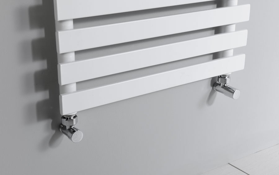 Sapho COMPACT připojovací sada ventilů ruční rohová, chrom, připojená k topnému žebříku