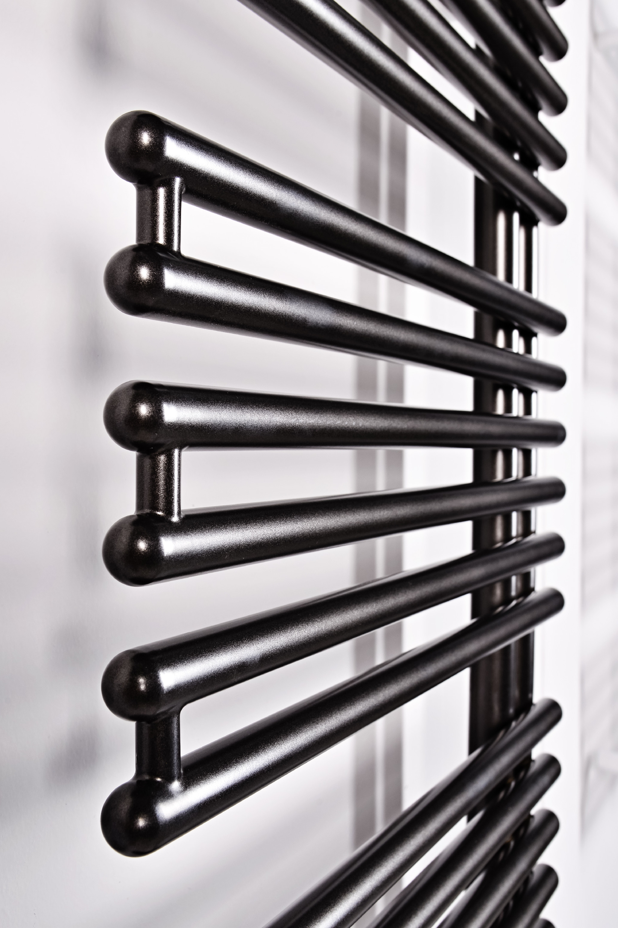 Thermal Trend HTO-EM 596 x 1126 elektrický topný žebřík, 600W HTO-EM 596/1126-600W antracit/černá, další fotografie výrobce