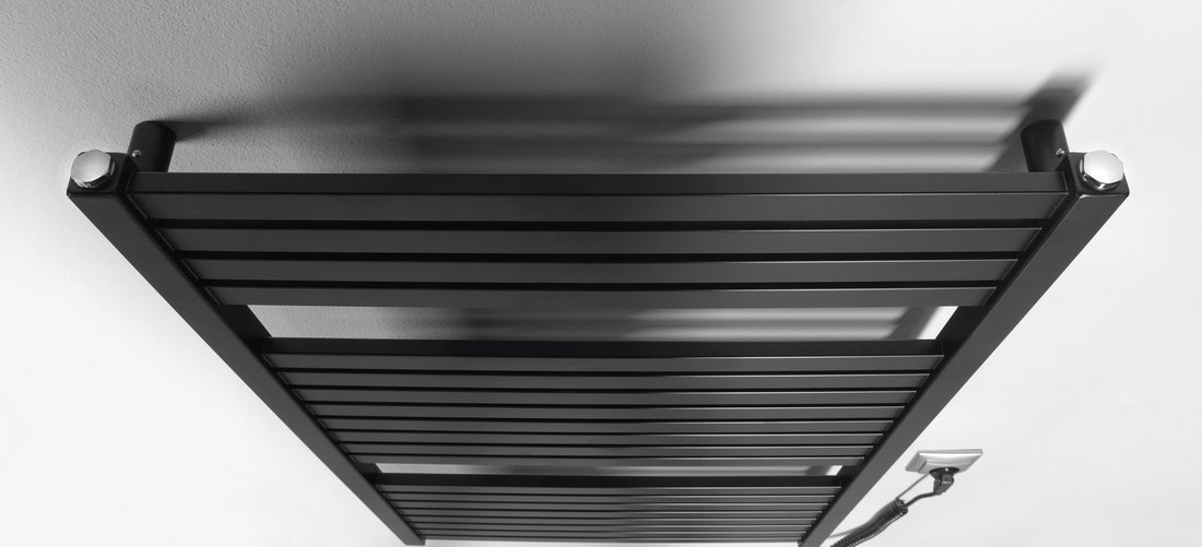 Thermal Trend KH-E 600 x 970 elektrický topný žebřík, 400W KH-E 600/970-400W antracit/černá, další fotografie výrobce