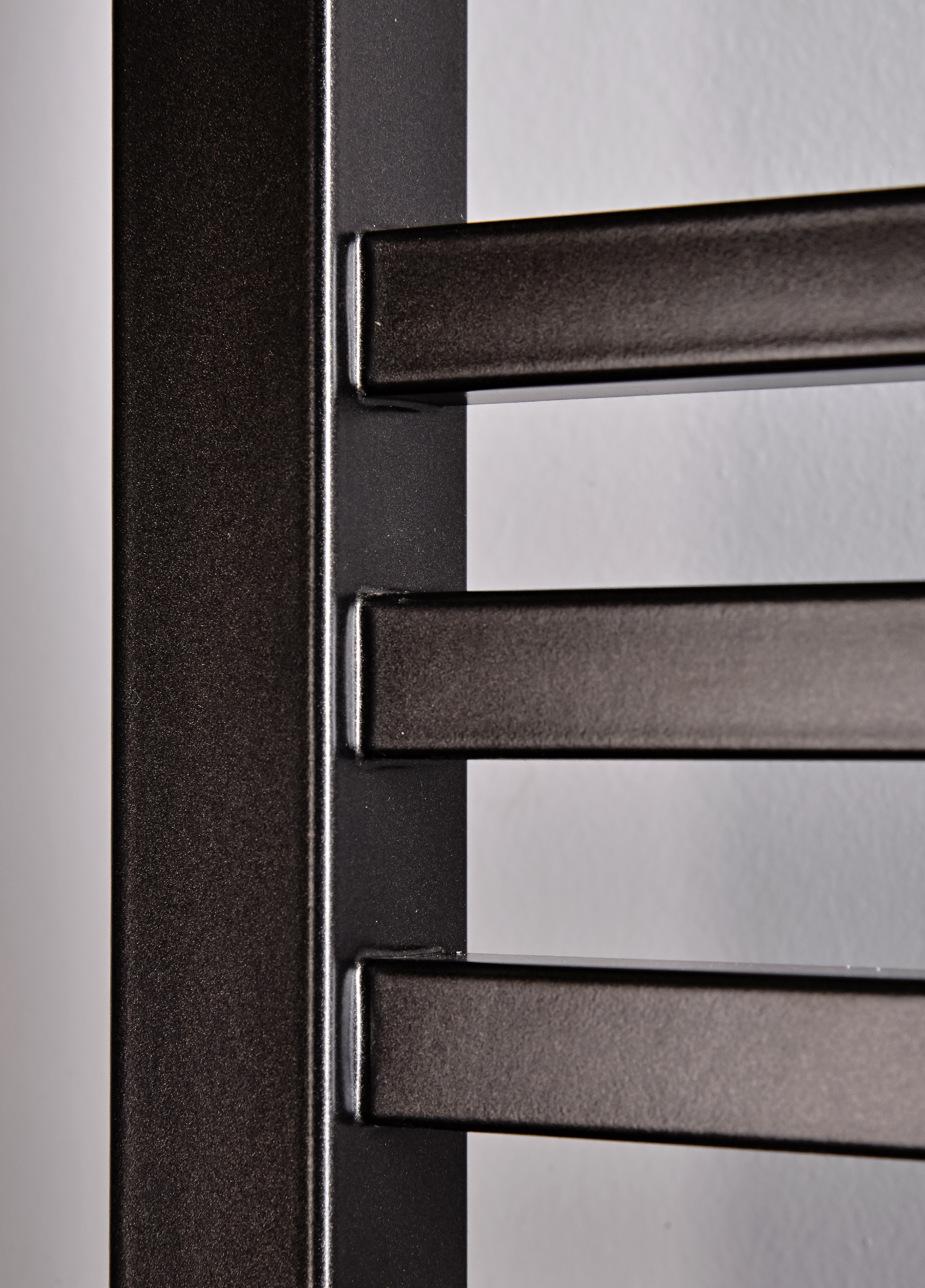 Thermal Trend KQ 750 x 1850 kombinovaný topný žebřík KQ 750/1850 antracit/černá, další fotografie výrobce